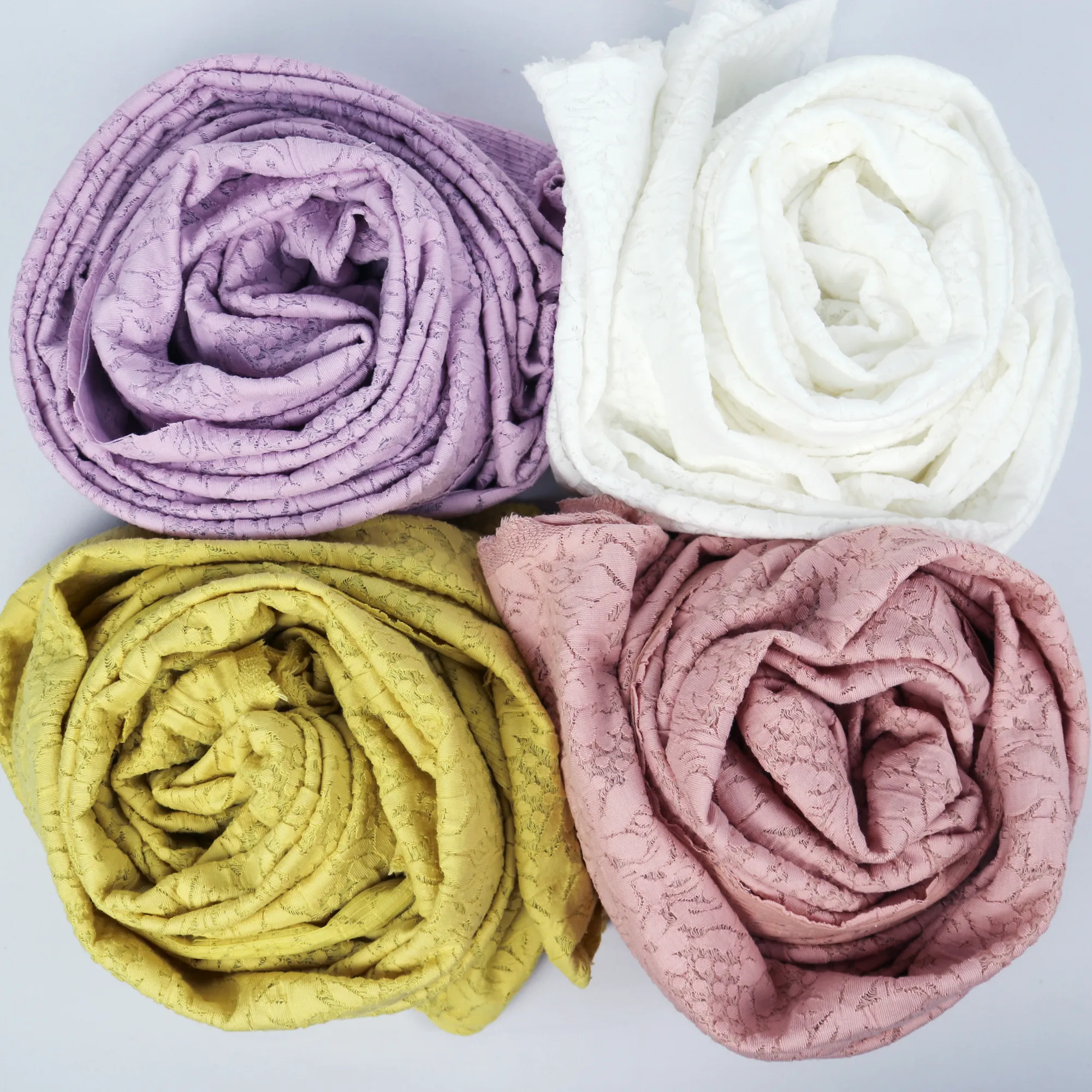 52/54" 5 Colors Floral Pattern Cotton/Poly Span Knit Jacquard Fabric by the Yard